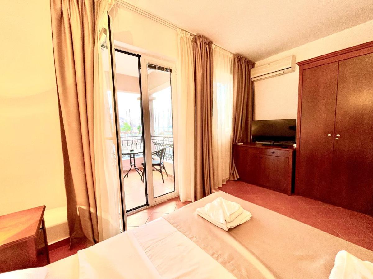Apartments Petkovic Budva Exteriör bild
